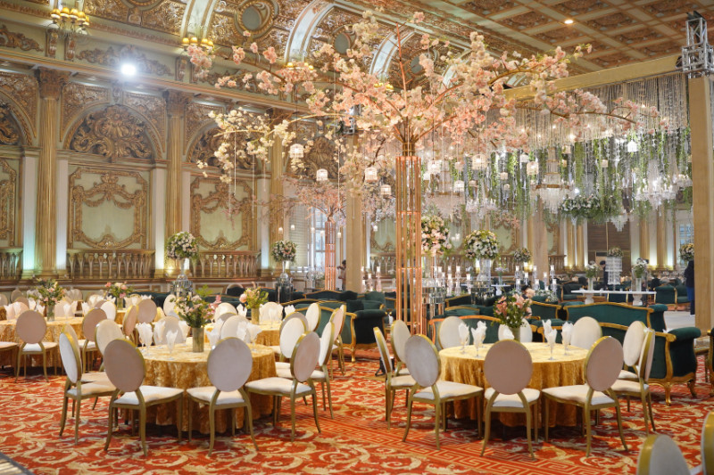 בחירה חכמה לאירוע - היתרונות שבהשכרת כסאות ושולחנות